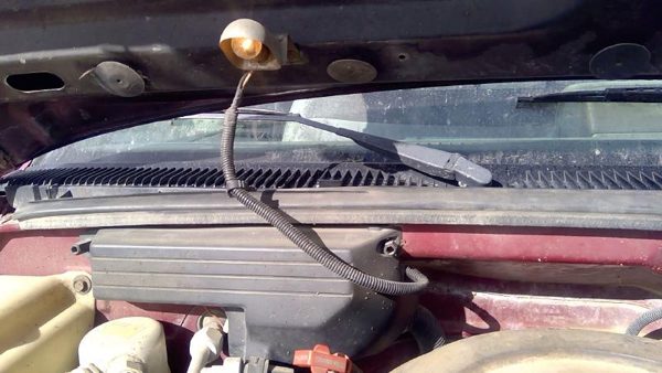 1988 Gmc Sierra 2500 Passenger Right Windshield Wiper Arm Oem Blade Lever — photo 2