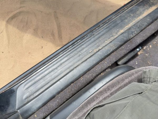 95-99 Nissan Maxima Driver Left Lower Sill Step Moulding Trim Panel Oem Black — photo 3