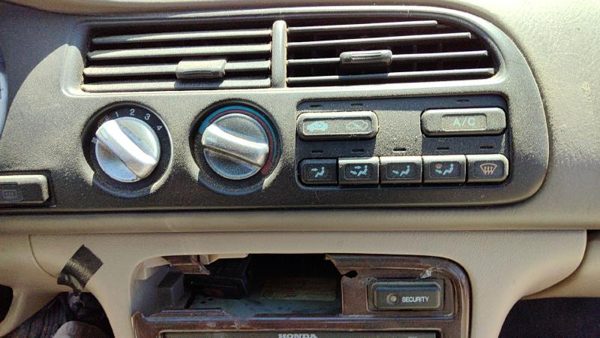 94-97 Honda Accord Temperature Control Module In Dash Heater Ac Head Unit Oem — photo 3