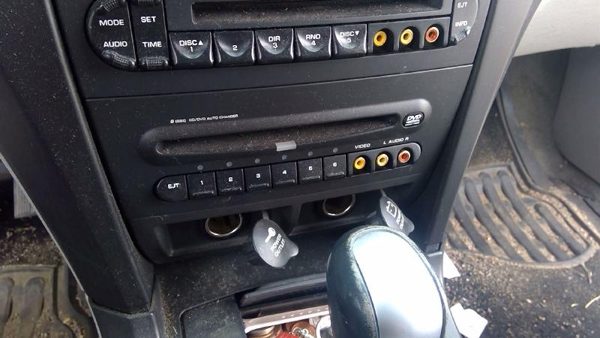 2007 Chrysler Pacifica Audio & Visual Equip.(radio) Dvd Player — photo 1