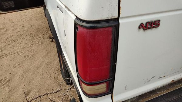 1983-1994 Chevy S10 Blazer Driver Left Tail Light Brake Lamp Oem Rear 00919680 — photo 1