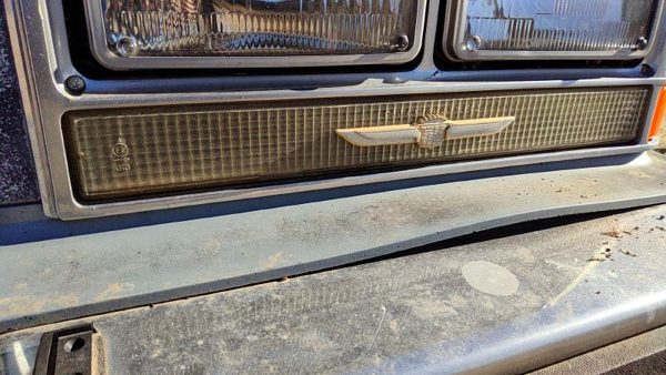 1980-84 Deville Sedan Driver Left Front Turn Signal Light Lamp Oem Lower Mounted — photo 3