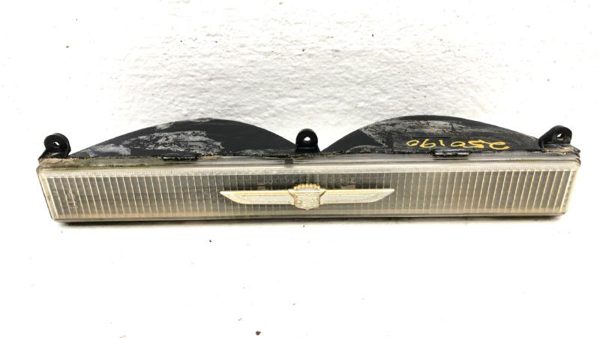 1980-84 Deville Sedan Driver Left Front Turn Signal Light Lamp Oem Lower Mounted — photo 4