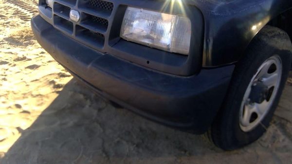 1996 1997 1998 Geo Tracker Front Bumper Cover Assembly Oem Black 91173383 — photo 7