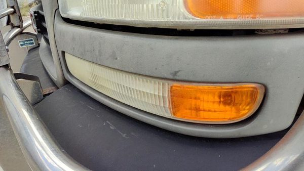 1999-2007 Sierra 2500 Hd Driver Left Front Turn Signal Light Lamp Oem 15199560 — photo 3