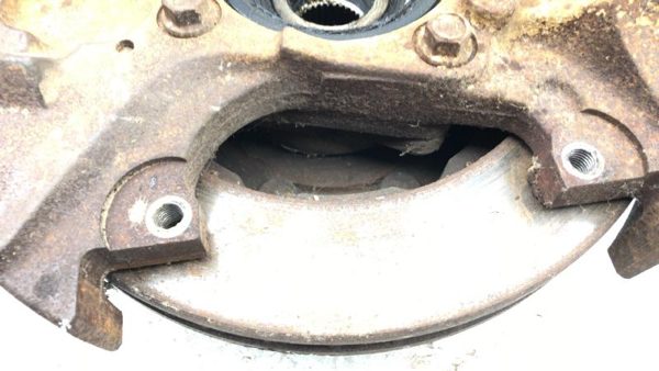 89-94 Sierra 2500 Passenger Right Front Spindle Steering Knuckle With Wheel Hub — photo 8