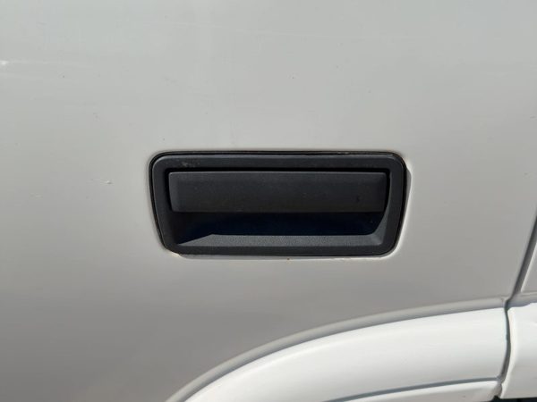 2000-2005 Chevy S10 Blazer Driver Left Rear Outside Door Handle Oem Back — photo 2