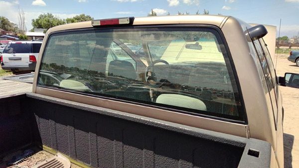 1988-2000 Silverado 2500 Back Glass Rear Window Oem Fixed Heated 15762642 — photo 3