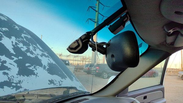 1999-2006 Chevy Suburban Inside Rear View Mirror Oem Windshield Mounted — photo 3