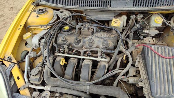 2001-2005 Dodge Neon Cylinder Head Assembly Oem 2.0L 04667993Af — photo 1