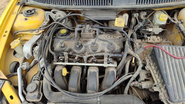 2001-2005 Dodge Neon Cylinder Head Assembly Oem 2.0L 04667993Af — photo 2