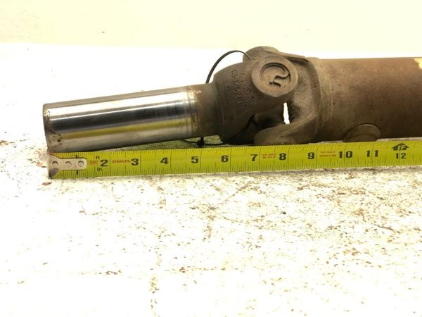 88-98 Silverado 1500 Rear Drive Shaft Front Section Back Drive Line 5.7L At 4X4 — photo 2