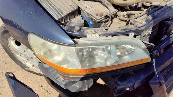 1998-2002 Honda Accord Passenger Right Head Light Oem Front Lamp 5435219 — photo 3