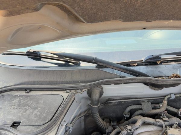 2003-2008 Infinity Fx45 Passenger Right Windshield Wiper Arm Oem Blade Lever — photo 2