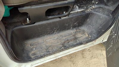 03-24 Chevy Express Van Passenger Right Front Sill Step Kick Panel Oem
