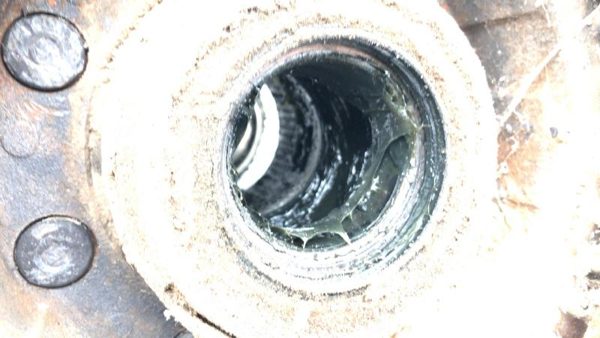 1980-1993 Ford F250 Front Rotor And Wheel Hub Oem 4X4 Dana 44 — photo 7