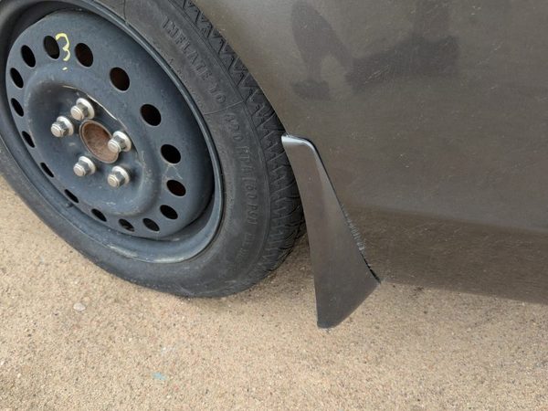 2005 Nissan Altima Driver Left Rear Moulding On Quarter Panel Oem Smoke K11 — photo 3