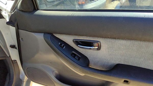 2000-2002 Subaru Legacy Passenger Right Front Door Trim Panel With Switches Gray — photo 5