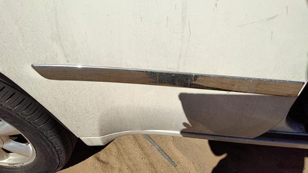 2006-2009 Gmc Envoy Passenger Right Rear Moulding From Door Oem Back Trim Strip — photo 3