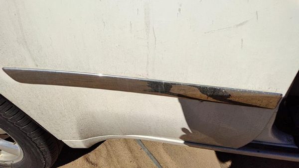 2006-2009 Gmc Envoy Passenger Right Rear Moulding From Door Oem Back Trim Strip — photo 4