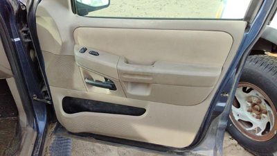 2005 Ford Explorer Passenger Right Front Door Trim Panel With Switches Tan Gp