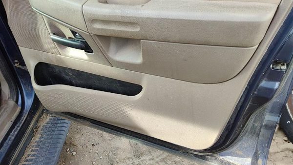 2005 Ford Explorer Passenger Right Front Door Trim Panel With Switches Tan Gp — photo 8