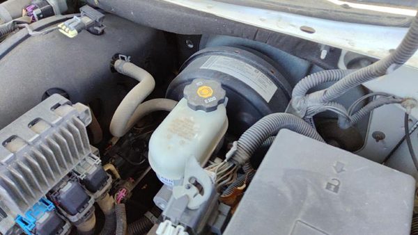 2006-2008 Gmc Envoy Power Brake Booster With Master Cylinder Pair Set Oem — photo 3