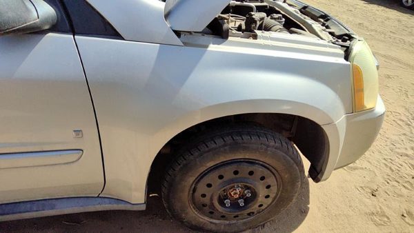 2005-2009 Chevy Equinox Passenger Right Front Fender Oem Silver 67U 25849188 — photo 3