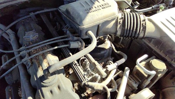 1999-2004 Jeep Grand Cherokee Complete Fuel Rail With Injectors Set Loaded 4.0L — photo 4