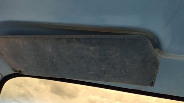 1973-1974 Chevy C10 Driver Left Sun Visor Oem Blue — photo 1