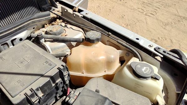 2006-2009 Chevy Equinox Coolant Reservoir Radiator Overflow Tank Bottle Oem — photo 2