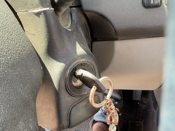 2005-2010 Chevy Cobalt Ignition Switch Assembly With Key Complete Electrical Oem — photo 3