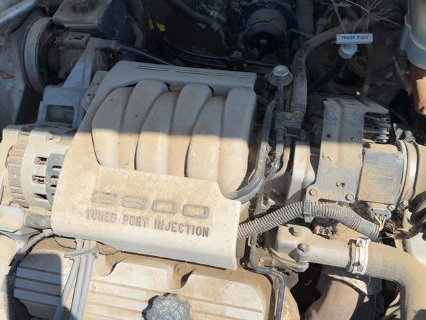93-94 Olds Eighty Eight Complete Fuel Rail With Injectors Set Loaded Oem 3.8L — photo 4
