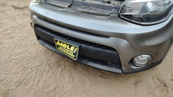 2017 Kia Soul Front Bumper Assy. Titanium Gray Im Local — photo 3