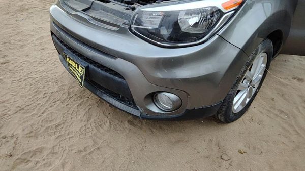 2017 Kia Soul Front Bumper Assy. Titanium Gray Im Local — photo 5
