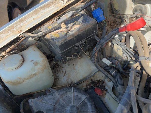 1988-1995 Isuzu Pup Engine Fuse Box Power Distribution Panel Oem 2.6L — photo 3