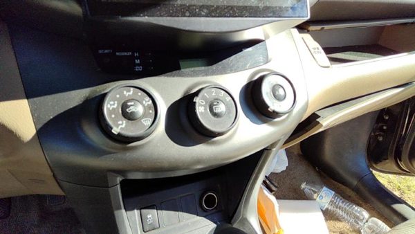 2006-12 Toyota Rav-4 Temperature Control Module In Dash Heater Ac Head Unit Oem — photo 3