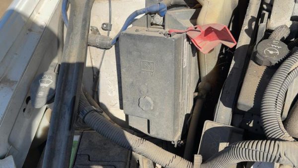 2000-2005 Buick Century Engine Fuse Box Power Distribution Panel Oem 3.1L 255565 — photo 2