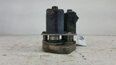 1994-1995 Cadillac Deville Egr Valve Assembly Oem 19210678