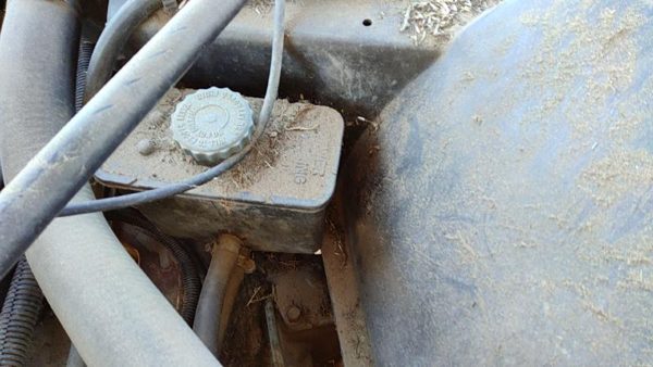 1982 1983 1984 Deville Sedan Power Steering Fluid Remote Reservoir Tank Oem 4.1l — photo 3