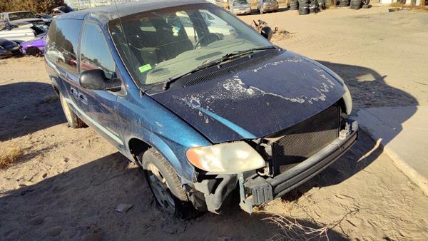 2001 Dodge Caravan Exhaust Manifold 3.8L — photo 2