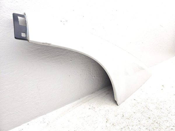 2001 Ford Mustang Driver Left Rear Corner Quarter Panel Moulding C Post Oem — photo 8