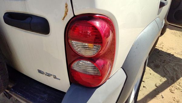 2005-2007 Jeep Liberty Passenger Right Tail Light Brake Lamp Oem Rear 55157060Ag — photo 3