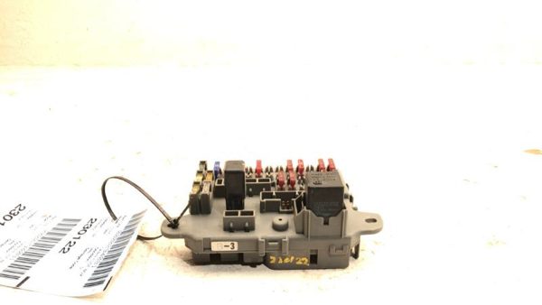 1988 Honda Civic Hatchback Cabin Fuse Box Oem Behind Dash Power Panel — photo 3