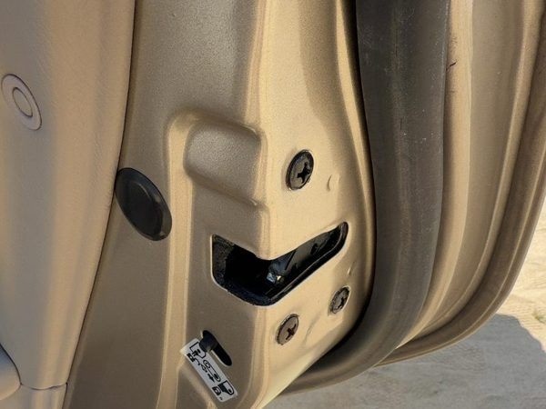 01-04 Hyundai Elantra Passenger Right Rear Door Latch With Rods/Cables Oem Back — photo 4
