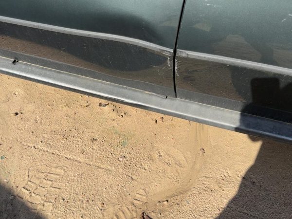 00-06 Bmw X5 Driver Left Lower Rocker Panel Moulding Oem Without Running Board — photo 3