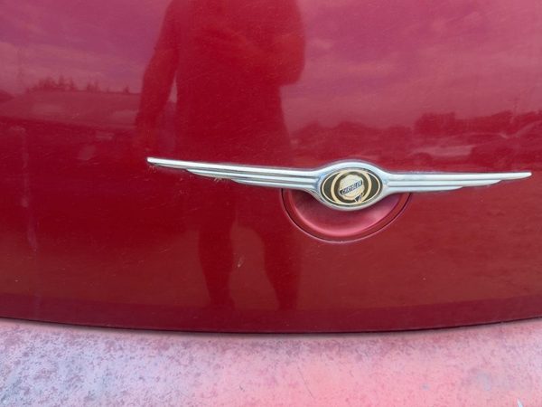 2009 Chrysler PT Cruiser Tail Finish Panel Inferno Red Prh — photo 4