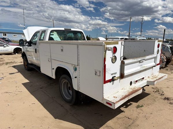 2005 Ford F350 Vehicle Unit Complt. — photo 6