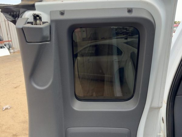 2005-2007 Dodge Dakota Passenger Right Rear Door Trim Panel Back Gray P9D5 — photo 3