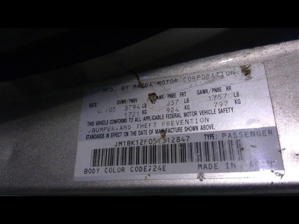 2005 Mazda 3 — vehicle photo 7